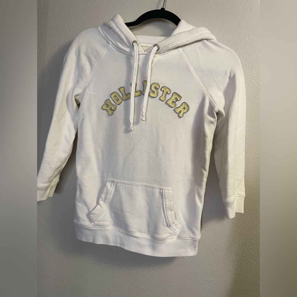 Hollister White Sweater - M